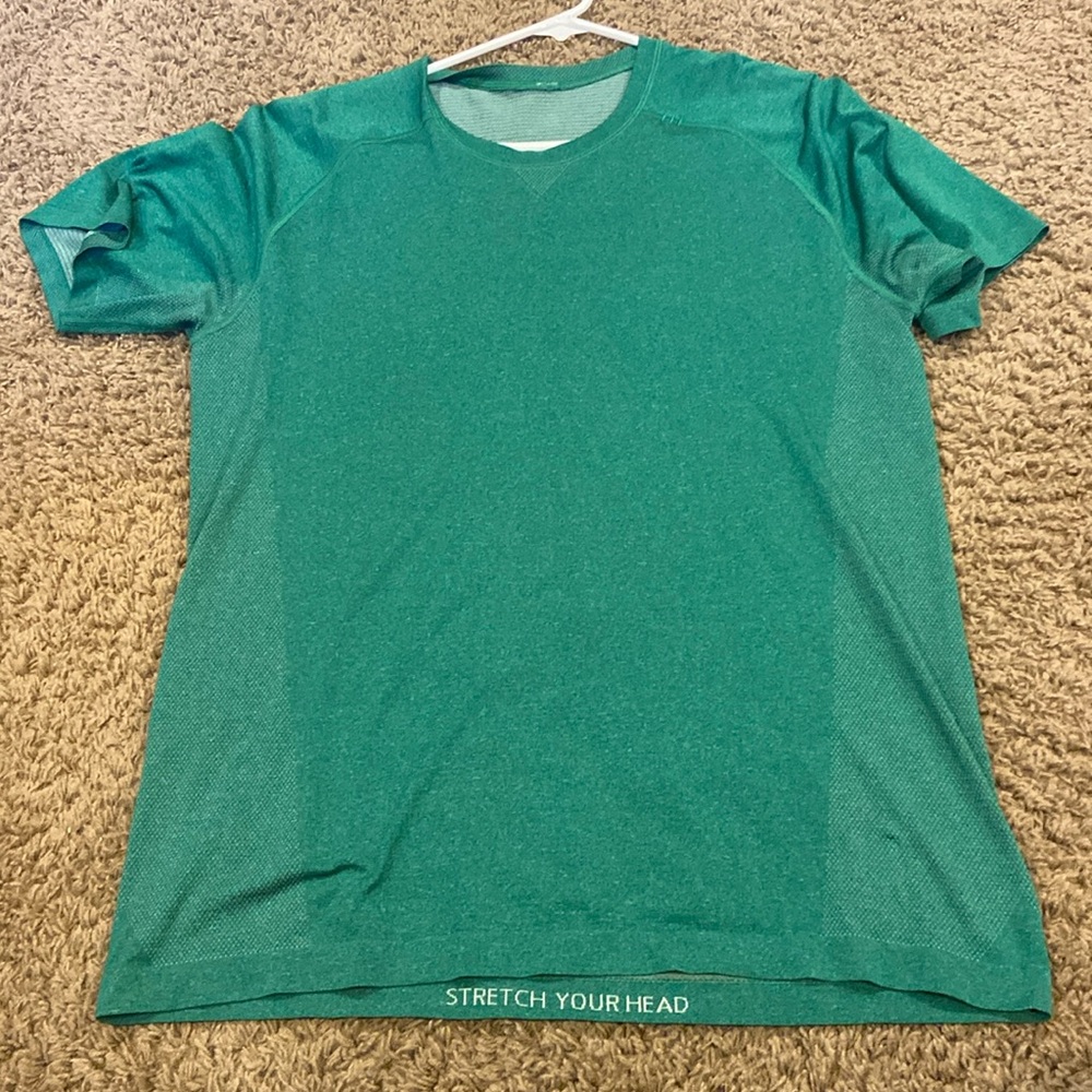 Green lulu lemon metal vent t shirt